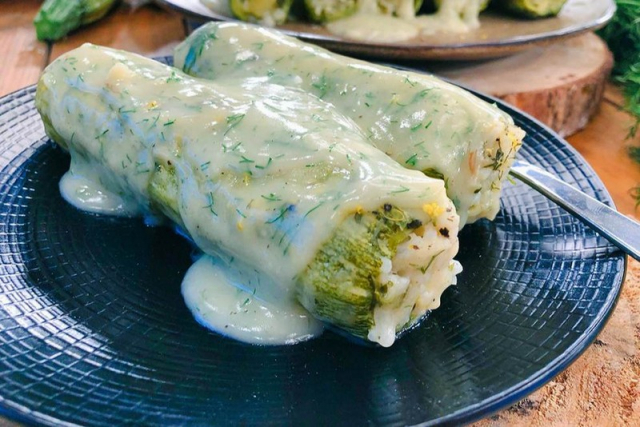 Γαστρονομία &amp; απολαύσεις: Νηστίσιμα κολοκυθάκια γεμιστά με κρέμα λεμονιού