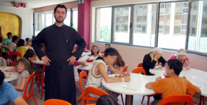 Κιβωτός του Κόσμου: Κακουργηματική δίωξη για ασέλγεια κατά συρροή στον πατέρα Αντώνιο