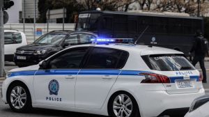 Δολοφονία στα Εξάρχεια: Σοκαριστικές καταγγελίες για τον δράστη από τον πατέρα του -«Με έκανε τόπι στο ξύλο»