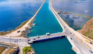 Έρχεται λύση για την πλωτή Γέφυρα Λευκάδας μετά από παρέμβαση Καββαδά