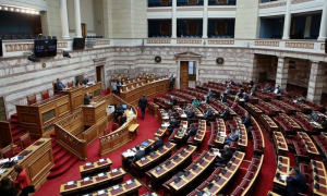 Οι απίθανες απαιτήσεις των βουλευτών από το εστιατόριο του Κοινοβουλίου - Τι παραγγέλνουν