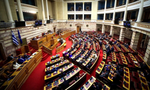 Βαθιά ντροπή για την Ελλάδα: Βρέθηκαν 176 που υπέγραψαν την καταδίκη του Έθνους