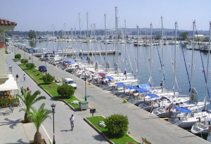 Πρέβεζα: Αυξανόμενες κρατήσεις Βρετανών τουριστών για ήσυχες παραλίες