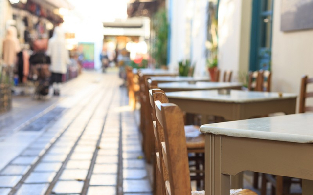 Σε ελέγχους για καταλήψεις στους κοινόχρηστους χώρους προχωρά ο Δήμος