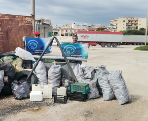 Νέος καθαρισμός του Αμβρακικού από τους ψαράδες του