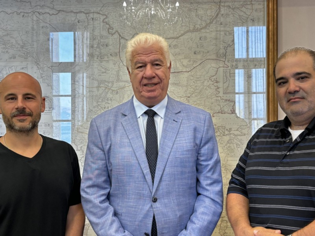 Επίσκεψη Κερκυραίων της Νέας Υόρκης στον Περιφερειάρχη Ιονίων Νήσων