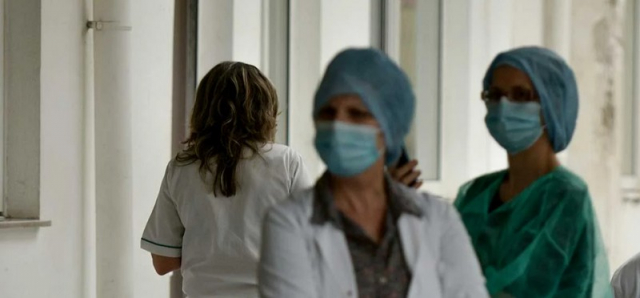 Νέα καταγγελία υγειονομικών: Ο Μητσοτάκης μάς εξαπάτησε με τις μονιμοποιήσεις