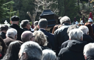 Απαγορεύεται να… πεθάνετε Σαββατοκύριακο ή αργία – Τι συμβαίνει με τις κηδείες