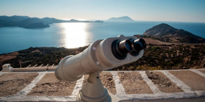 Στο «σφυρί» ξενοδοχειακές μονάδες και καταλύματα - Πέντε στην Λευκάδα, ένα στο Μεσολόγγι