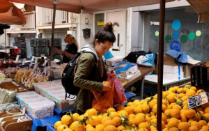 ΕΛΣΤΑΤ: Στο 3,5% αυξήθηκε ο πληθωρισμός - Με 8,9% «τρέχουν» οι τιμές στα τρόφιμα