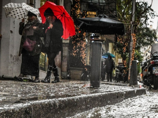 Έρχεται κακοκαιρία τύπου «Π» από την Κυριακή – «Βουτιά» του υδραργύρου την επόμενη εβδομάδα