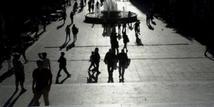 7 στους 10 Έλληνες ηλικίας 18-34 ετών ζουν στο παιδικό δωμάτιο