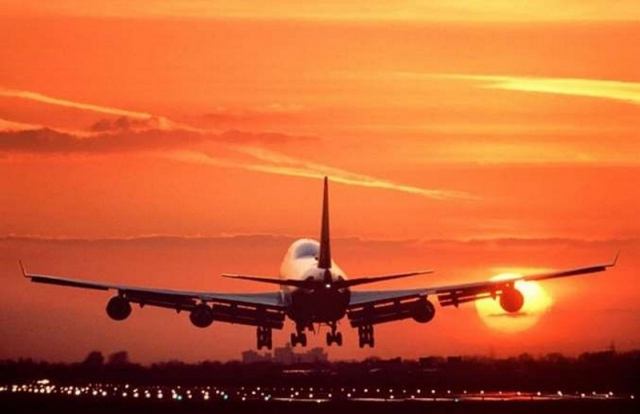 Φόβος και αγωνία σε πτήση Αθήνα-Θεσσαλονίκη: «Επιβάτες έκαναν εμετό από τις αναταράξεις»