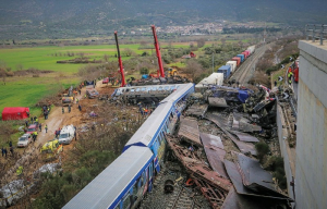 Μαθητικό συλλαλητήριο στη Λευκάδα για το έγκλημα στα Τέμπη