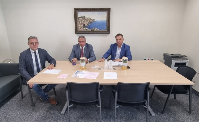 Λευκάδα: Συνάντηση Καββαδά και Καρβέλη με Μπάκαβο για την Υγεία στο νομό