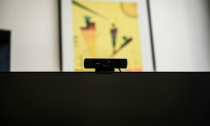 Θεσσαλονίκη: Έστησε κάμερα σε τουαλέτα και βιντεοσκοπούσε πελάτισσα