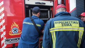 Καβάλα: Παρολίγο νέα τραγωδία με παιδί που κλειδώθηκε στο αυτοκίνητο της μητέρας του