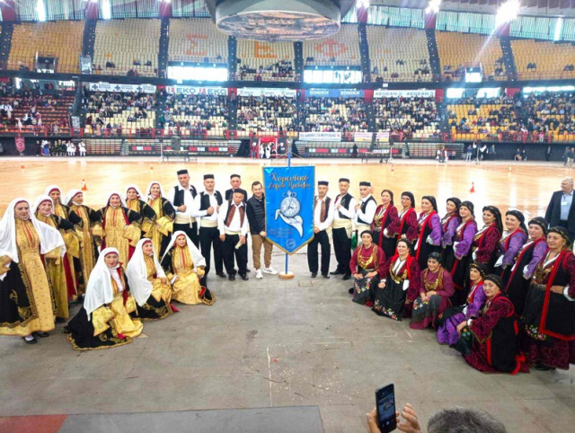 Στην πίτα του Ηπειρώτη συμμετείχε το χορευτικό τμήμα του Δήμου Πρέβεζας