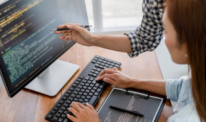 Έρευνα - Η αγορά εργασίας στην Ελλάδα: Τα προσόντα, brain drain, τηλεργασία