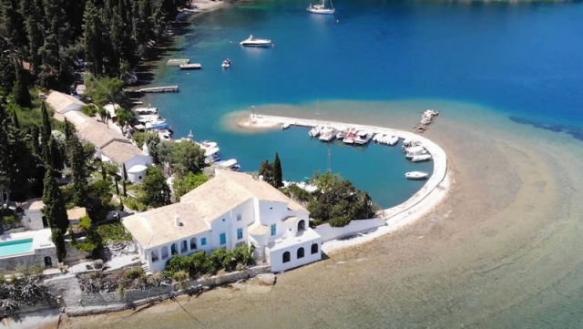 Ο κρυφός ταξιδιωτικός προορισμός των διασήμων στην Κέρκυρα