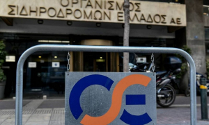 Τέμπη: «Βγήκαν τα μαχαίρια» μεταξύ ΟΣΕ - ΡΑΣ για την εκπαίδευση των σταθμαρχών