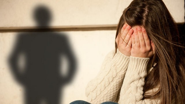 Σοκ σε ίδρυμα της Αθήνας! Έπαιρναν 14χρονο κορίτσι και το εξέδιδαν