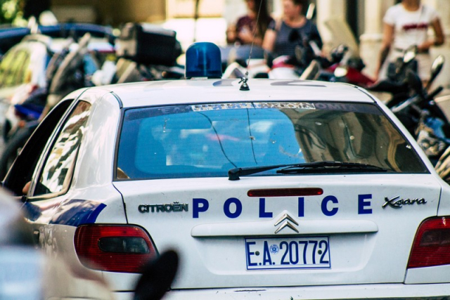 Θεσσαλονίκη: Δημοτικός αστυνομικός καταδικάστηκε για βιασμό ιερόδουλης