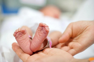 Βρέφος διακομίσθηκε από την Κέρκυρα στα Ιωάννινα