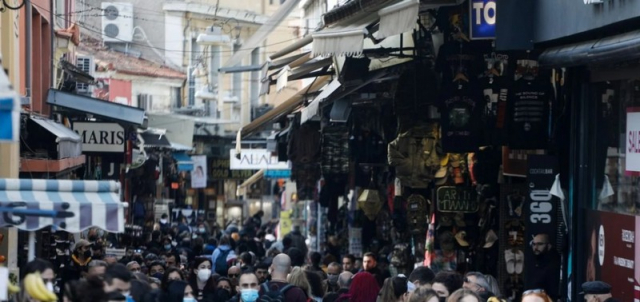 2 Ιανουαρίου 2023: Θα ανοίξουν τελικά καταστήματα και σούπερ μάρκετ;