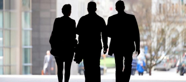 ΑΑΔΕ: Έρχονται «ντου» των εφοριακών σε σπίτια οφειλετών – Θα σπάνε ακόμα και πόρτες!