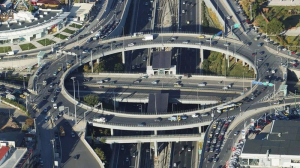 Ιδού τα 30 δις που δόθηκαν το 2023 από την Ελλάδα για έργα