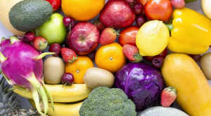 Τακτική κατανάλωση φρούτων και λαχανικών: Με πόσο καθημερινό περπάτημα ισοδυναμεί