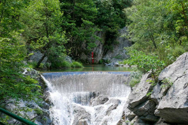 Εθνικός Δρυμός Ολύμπου: Περιήγηση στο φαράγγι του Ενιπέα