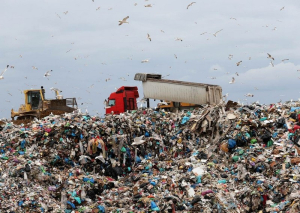 Βαρύ «κοστούμι» για τα σκουπίδια… Τι θα πληρώσουν οι Δήμοι της Ηπείρου για το 2025!