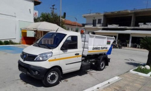 Ειδικό όχημα για την αποκομιδή στην Πάργα