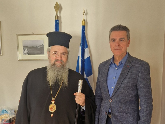 Στον Σωτήρη Σκιαδαρέση ο Μητροπολίτης Λευκάδος &amp; Ιθάκης κ.κ. Θεόφιλος