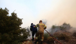 Σε εξέλιξη φωτιές σε Ρέθυμνο και Ηράκλειο Κρήτης