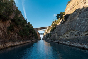 Πώς θα αναπτυχθεί το real estate στη Διώρυγα της Κορίνθου – Σκέψεις και για δημιουργία μαρίνας