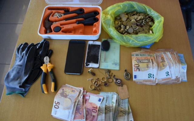 Κυλλήνη: Συνέλαβαν τρεις αλλοδαπούς που είχαν διαρρήξει 18 εκκλησίες
