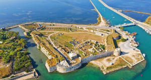Σε μαζική συγκέντρωση διαμαρτυρίας για την περιοχή του Κάστρου καλεί το Ε.Κ. Λευκάδας