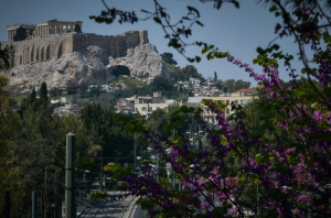 Καιρός: Επιστρέφει η Άνοιξη το Σαββατοκύριακο, ανεβαίνει η θερμοκρασία