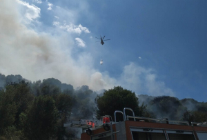 Έφτασαν σε Ιωάννινα, Άκτιο, Κέρκυρα τα εναέρια μέσα πυρόσβεσης