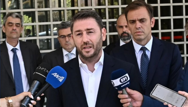 O Ανδρουλάκης ζητά Εξεταστική Επιτροπή για τις υποκλοπές εις βάρος του