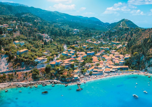 Πώς θα χτίζουν στα εκτός σχεδίου οικόπεδα στα νησιά του Ιονίου και του Αιγαίου