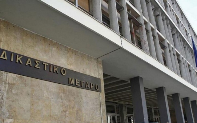 Ελεύθερος ο αστυνομικός που πυροβόλησε τον 16χρονο Ρομά