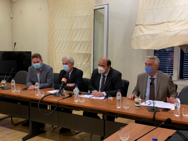 Συμφωνία τριών δικτύων δήμων για δράσεις και έργα θωράκισης από τις συνέπειες της κλιματικής κρίσης