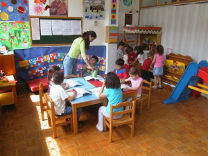 Ξεκινούν οι αιτήσεις για προσλήψεις 121 ΣΟΧ στους Βρεφονηπιακούς Σταθμούς της ΔΥΠΑ