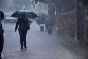 Έρχονται ισχυρές βροχές, καταιγίδες και χαλάζι