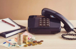 Μπαίνουν όρια στα τηλεφωνήματα από εισπρακτικές εταιρείες σε οφειλέτες – Οι αλλαγές