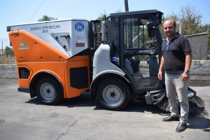 Ένα οικολογικό ευέλικτο σάρωθρο προμηθεύτηκε ο Δήμος Πρέβεζας